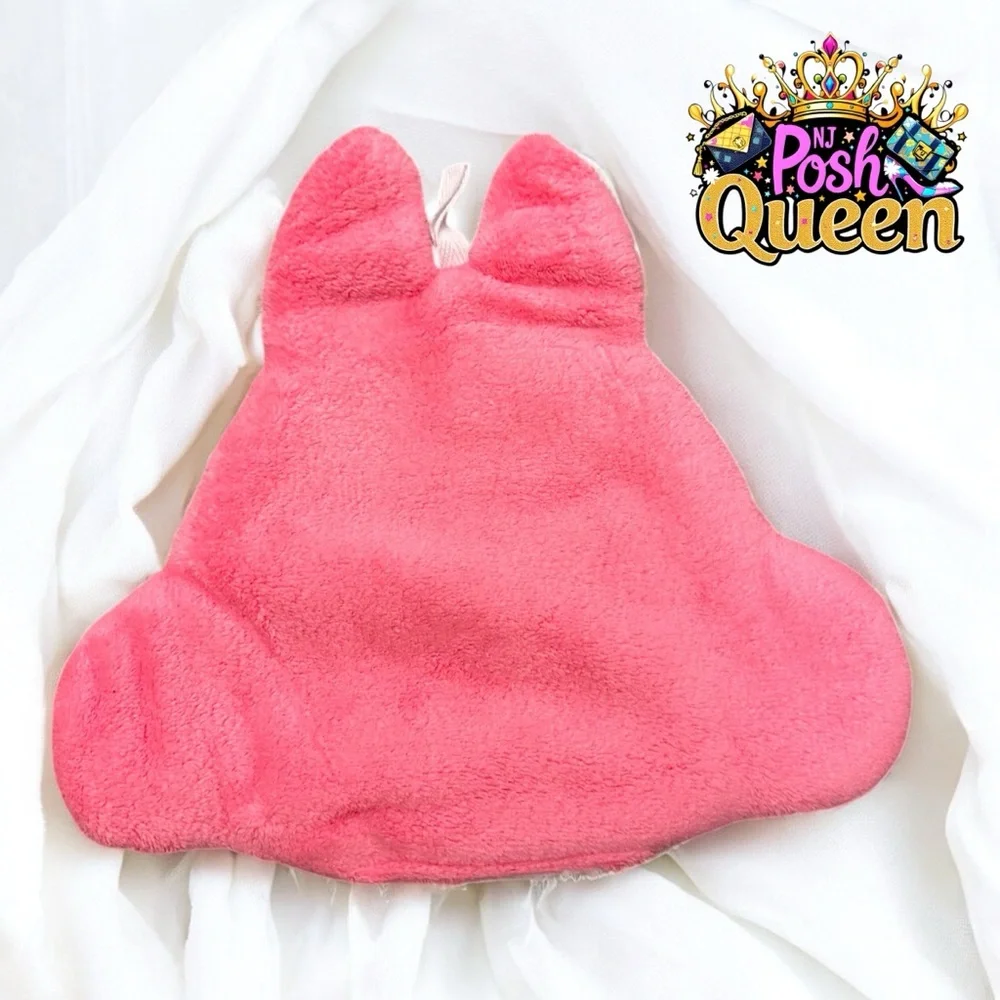 LABUBU 1 Pink Hanging Padded Thick Wash Cloth - Picture 2 of 3